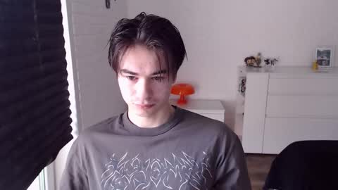 Snapshot of charleshanson69 chatting on September 23, 10:31 am charleshanson69 online show from September 23, 10:31 am