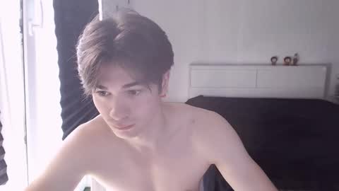 Snapshot of charleshanson69 chatting on September 18, 10:41 am charleshanson69 online show from September 18, 10:41 am