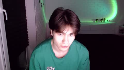 Snapshot of charleshanson69 chatting on September 21, 6:45 pm charleshanson69 online show from September 21, 6:45 pm