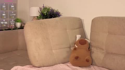 Ariel online show from February 26, 11:24 am