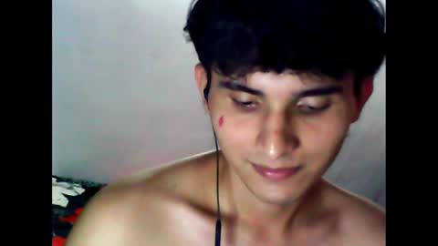 Snapshot of charley_quin chatting on February 18, 1:10 am Charley quinn online show from February 18, 1:10 am