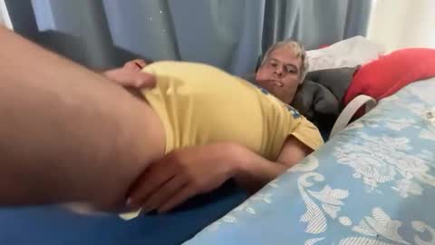 charliebrown1982 online show from April 22, 7:59 am