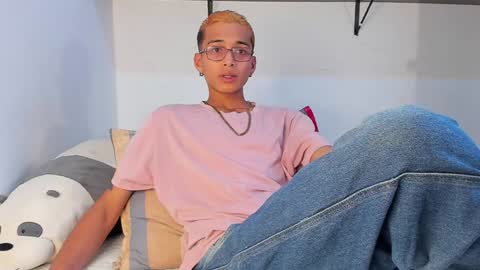 Charles Russo online show from January 16, 8:36 pm