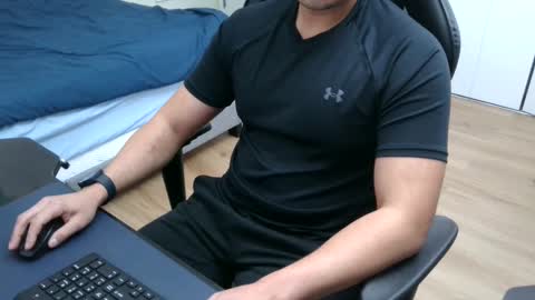 charliekkw online show from February 16, 9:05 pm