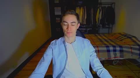 carlos reyes online show from January 31, 8:22 am