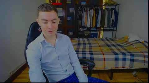 carlos reyes online show from February 12, 9:13 am