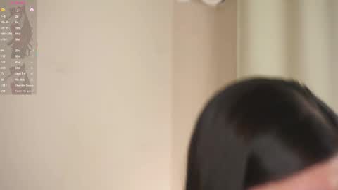 Yumi online show from March 6, 7:46 pm