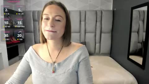 Charlot milf online show from May 19, 11:06 am