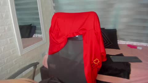 Snapshot of charlotte__g chatting on March 4, 5:56 pm charlotte online show from March 4, 5:56 pm