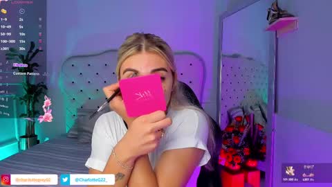 Snapshot of charlotte__grey chatting on February 18, 8:03 pm charlotte grey online show from February 18, 8:03 pm