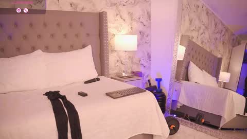 Charlotte online show from March 17, 2:05 am