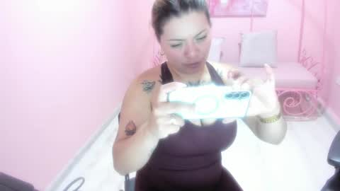 Snapshot of charlotte_monroe_ chatting on October 20, 6:35 pm charlotte_monroe_ online show from October 20, 6:35 pm