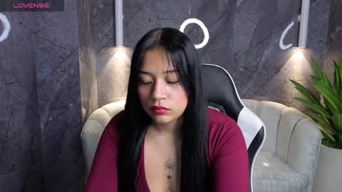 Snapshot of charlotte_tx chatting on September 12, 1:13 pm Online 800 to 1400 online show from September 12, 1:13 pm