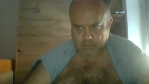 charly online show from October 17, 8:51 am