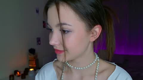 Snapshot of charming_bliss chatting on September 29, 5:23 pm Kaylee online show from September 29, 5:23 pm