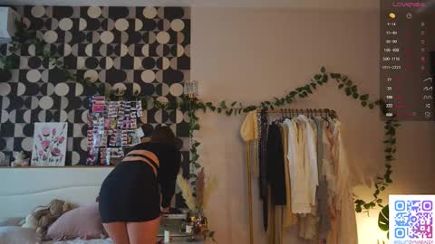 Snapshot of charming_daisy chatting on September 18, 7:12 am my fansly Charming daisy My Wishlist for new toys online show from September 18, 7:12 am