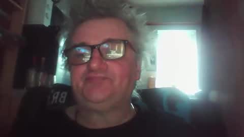 lee online show from March 11, 4:43 pm