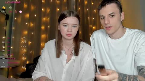 Snapshot of chaturrbaby chatting on December 28, 6:40 pm Em online show from December 28, 6:40 pm
