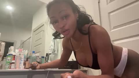 NoodsOverNudes online show from January 15, 2:42 am