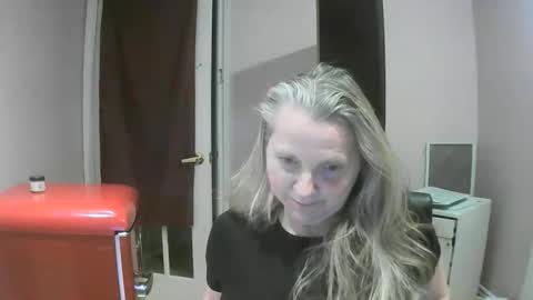 Snapshot of chealsiek chatting on October 3, 12:42 am chealsiek online show from October 3, 12:42 am
