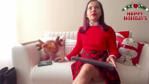 Regina Phalange online show from December 22, 6:36 pm