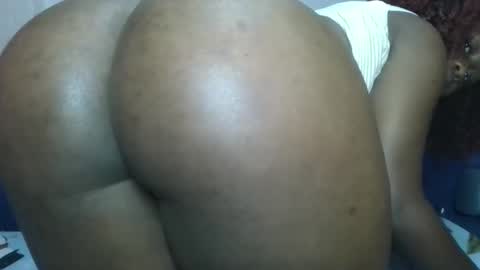 cheeky_charms online show from February 1, 8:39 pm