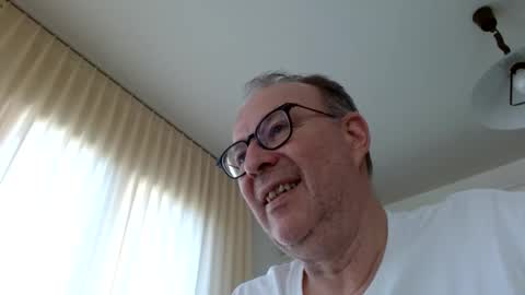 cheer2u online show from March 23, 8:52 am