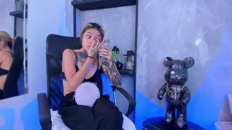 Snapshot of chelseadalea chatting on January 28, 5:56 pm Chelsea  online show from January 28, 5:56 pm