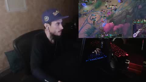 Chelsea online show from March 22, 7:29 pm