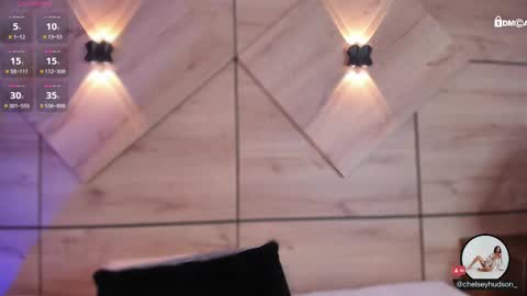 chelsey_hudson online show from March 6, 2:51 pm