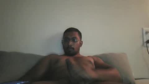 chennaibull1011 online show from March 31, 12:27 pm