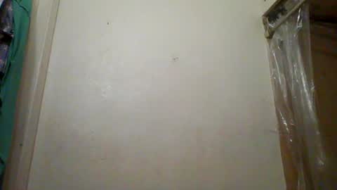 KeyFansHere online show from July 24, 9:39 am