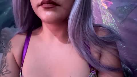 Snapshot of cherrieamaretto chatting on October 7, 8:32 am cherrieamaretto online show from October 7, 8:32 am
