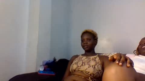 Fafa online show from March 21, 3:06 pm