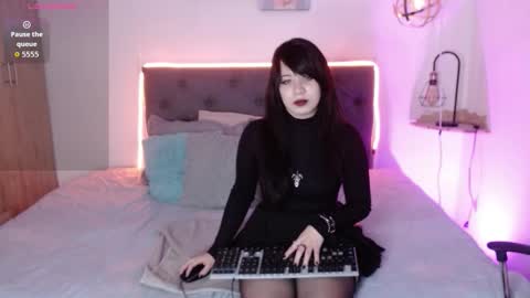 cherry_darck online show from March 13, 2:53 pm