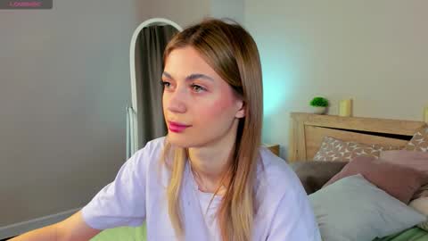 cherry_pr1ce online show from February 1, 11:24 pm