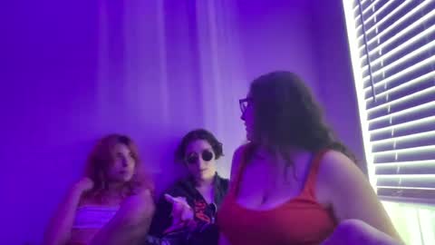 cherry  online show from June 24, 12:23 pm
