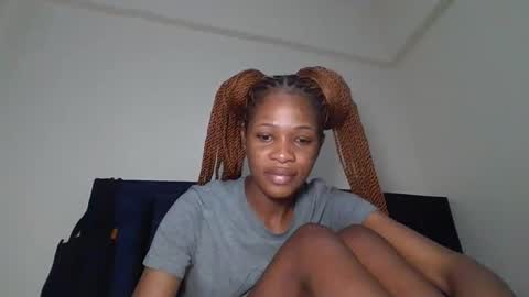 Cherryblossom2002 online show from November 2, 9:31 am