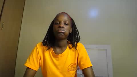 cherrycuddle2 online show from December 19, 7:09 pm