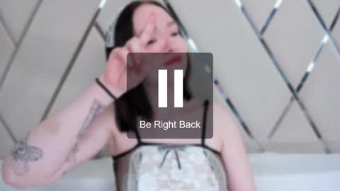 love online show from February 16, 4:32 pm