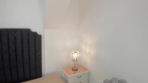 Cherry online show from September 24, 12:34 pm