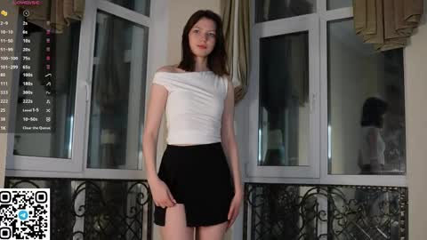 Loise online show from May 10, 5:08 pm