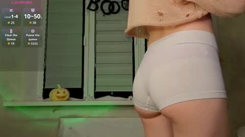 Lysia online show from October 28, 12:17 pm