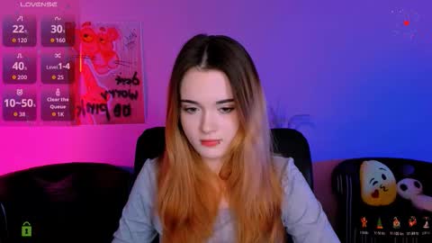 Your cutie online show from December 19, 7:53 pm