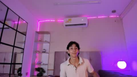 Cheys online show from April 2, 3:41 pm