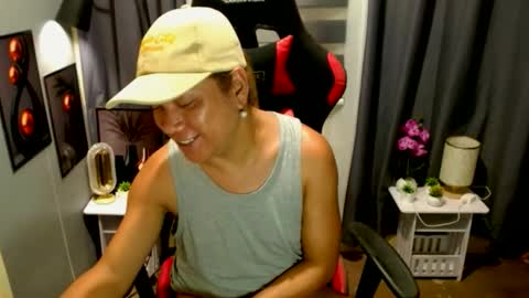 angel tscum online show from May 28, 5:22 pm
