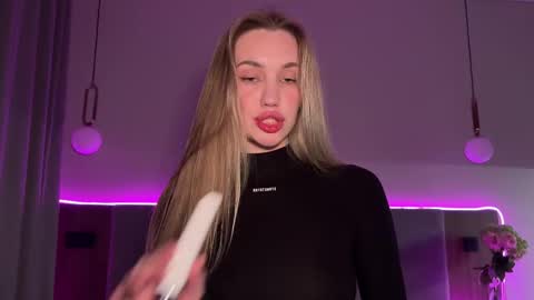 Goddess Vika - owner of all ur money online show from November 7, 3:14 pm