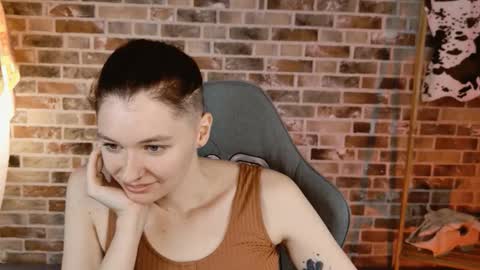 Bella online show from December 4, 9:20 am