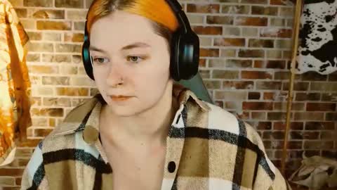 Bella online show from November 11, 9:22 am