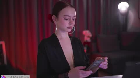 chillwithstacy online show from October 7, 8:49 pm